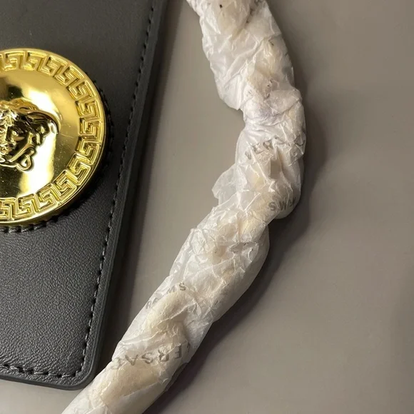 Versace Gray and Gold Key Holder Passport Tag Bag Hang Tag Versace - Picture 3 of 5